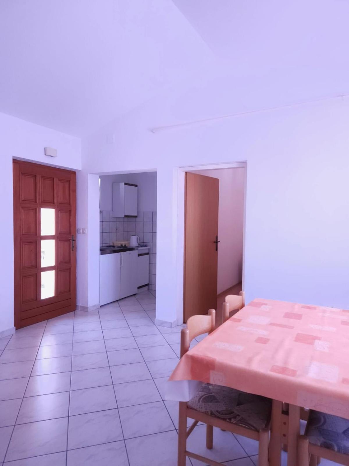 Lorena Apartments In بولا المظهر الخارجي الصورة