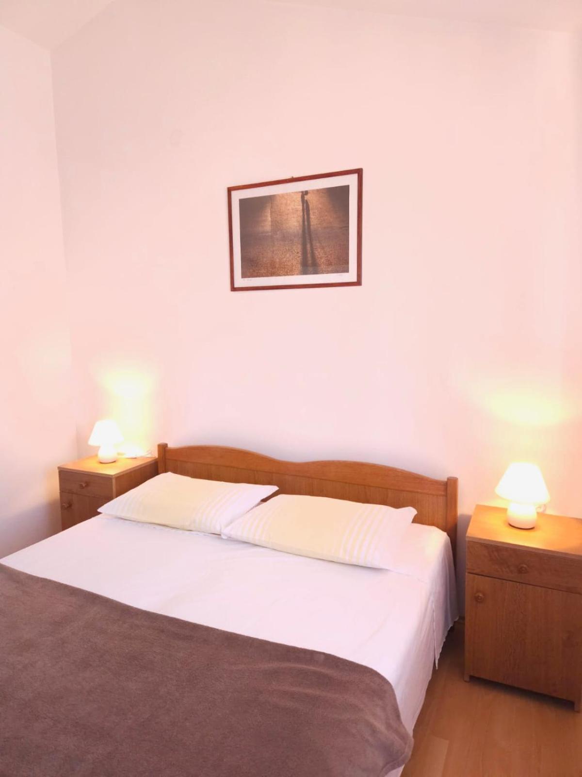 Lorena Apartments In بولا المظهر الخارجي الصورة