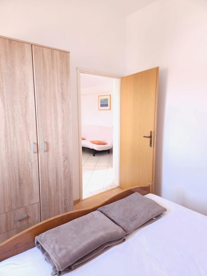 Lorena Apartments In بولا المظهر الخارجي الصورة