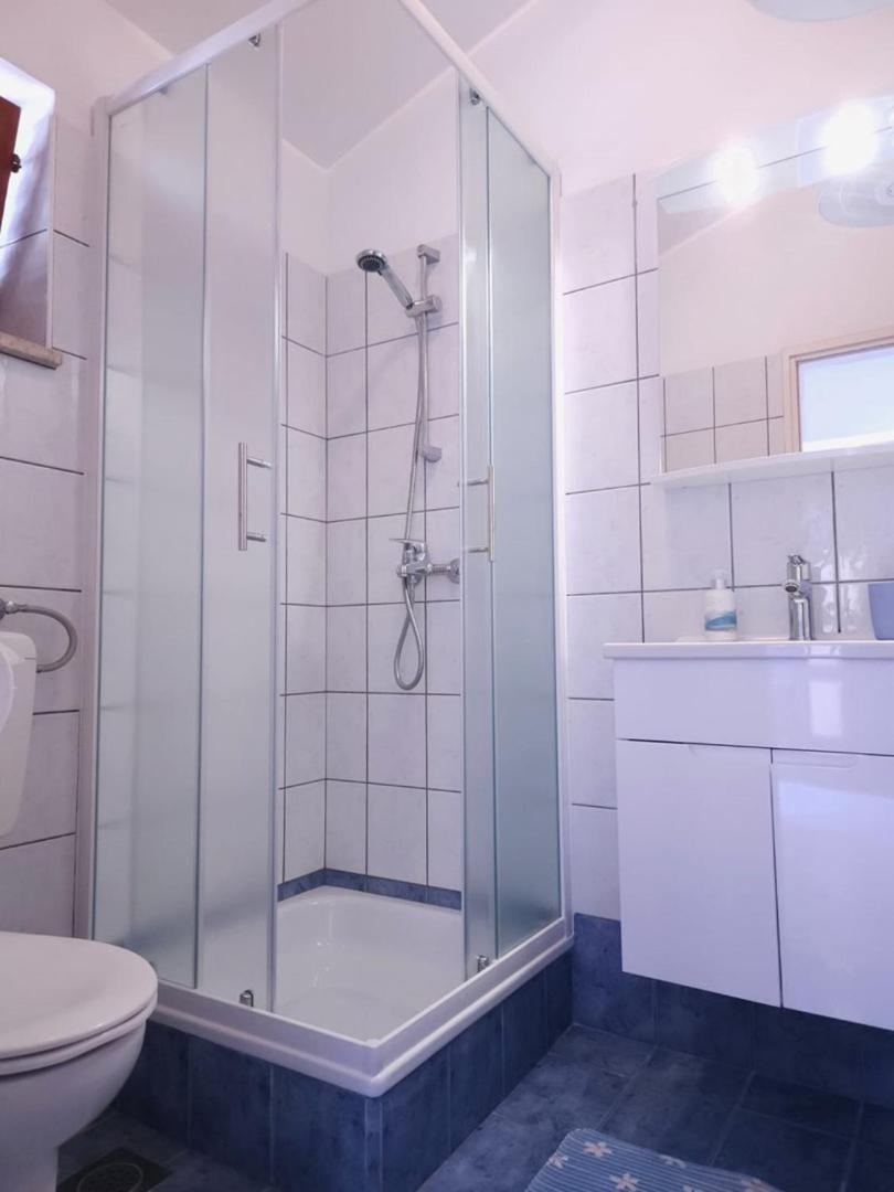Lorena Apartments In بولا المظهر الخارجي الصورة